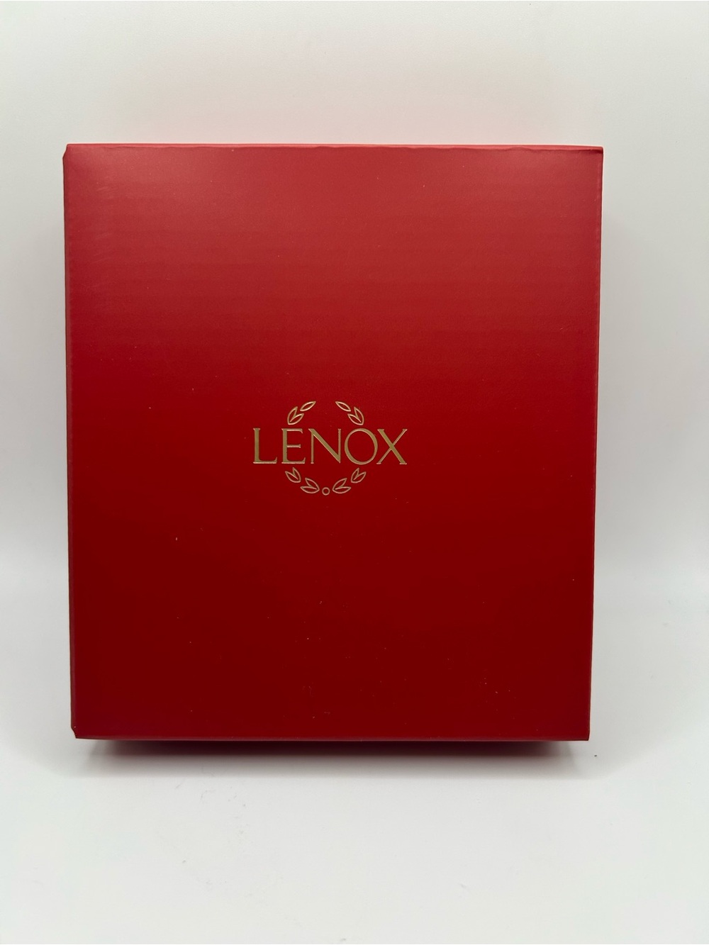NEW Lenox 2022 Ceramic Tree Ornament with Gold Accents - Picture 4 of 5